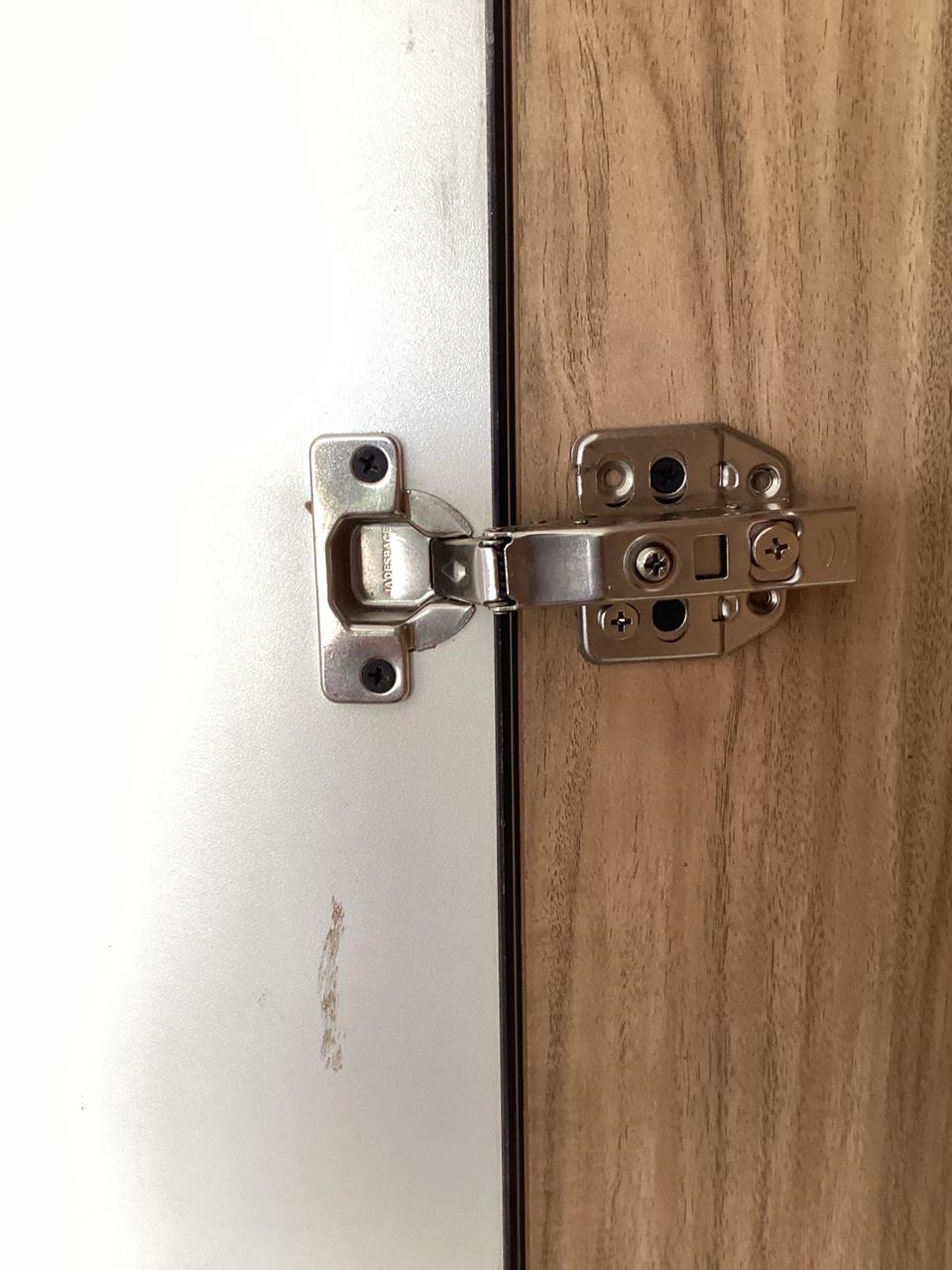 Slow Motion Hinge With Four Hole - Image 4