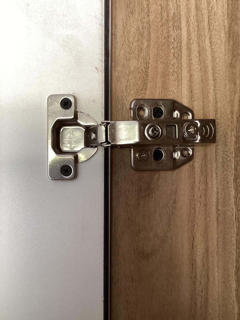 Slow Motion Hinge With Four Hole - Image 5